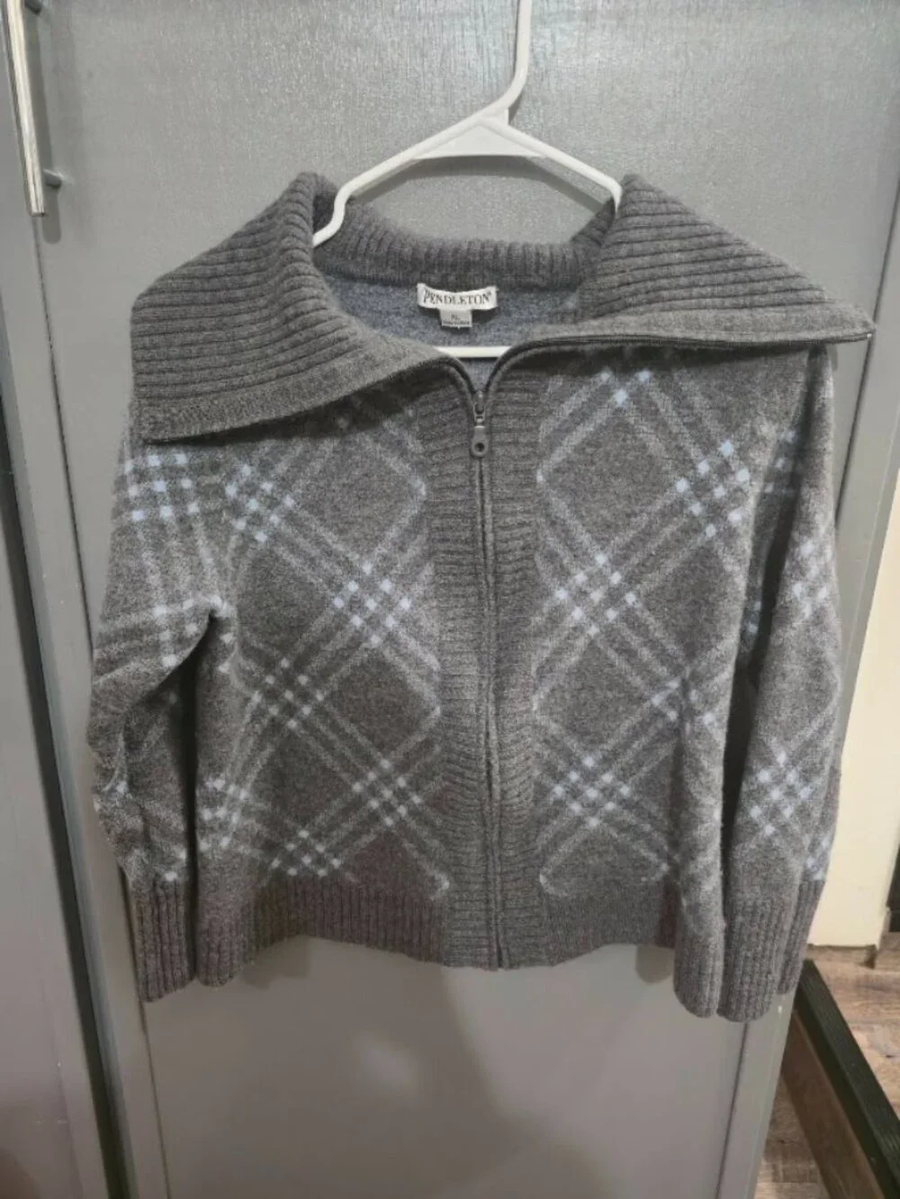 Pendleton Gray Plaid Wool Full Zip Sweater Jacket XL